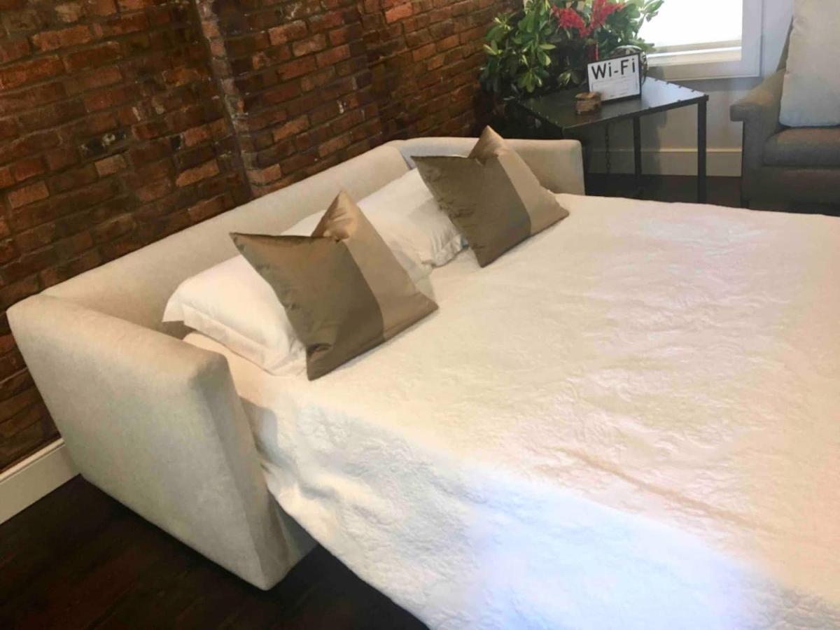 Ferienwohnung Luxury Design Focused, Detroit Themed Apt Near Downtown In The Art District Exterior foto